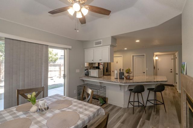 6257 N Capri Court, Fresno, CA 93711