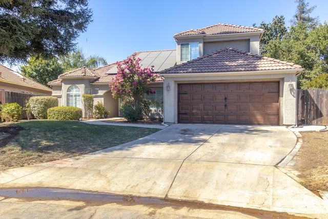 6257 N Capri Court, Fresno, CA 93711