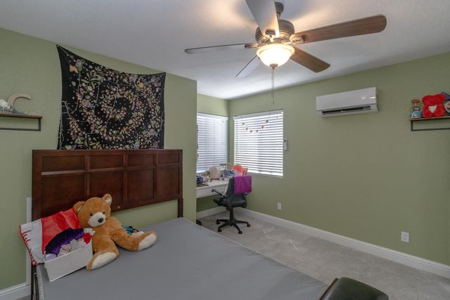 6257 N Capri Court, Fresno, CA 93711