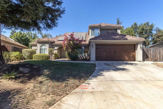 6257 N Capri Court, Fresno, CA 93711