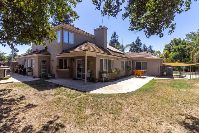 6257 N Capri Court, Fresno, CA 93711