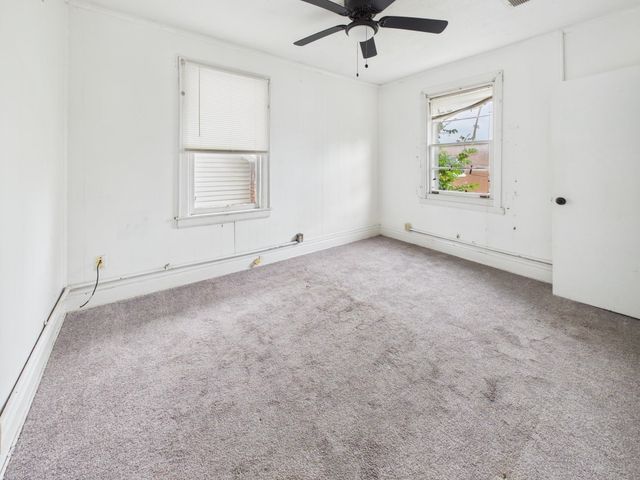 421 26th Street, Huntington, WV 25703