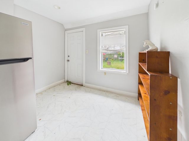 421 26th Street, Huntington, WV 25703
