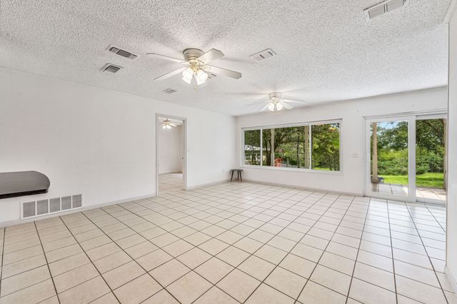 216 Broken Arrow, Comanche, TX 76442