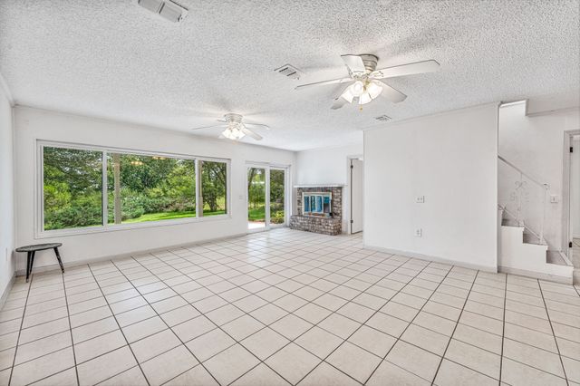 216 Broken Arrow, Comanche, TX 76442