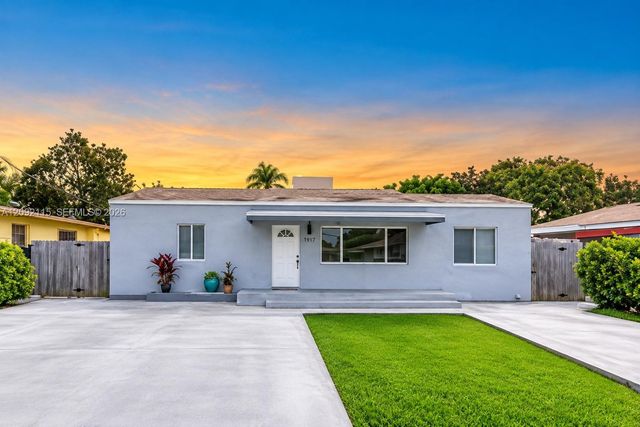 1836 NW 16th Terrace 4, Miami, FL 33125