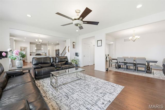 2332 Sand Cherry Drive, Wildwood, MO 63011