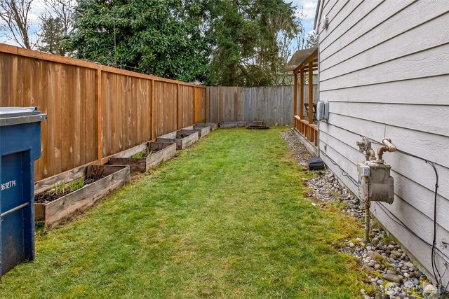 618 203rd Street SE, Bothell, WA 98012