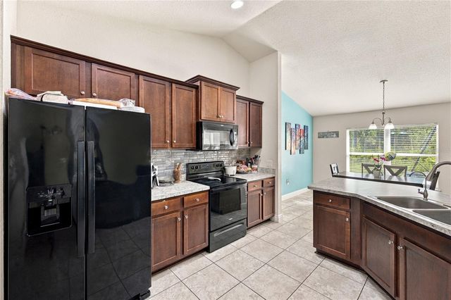 1822 YOAKUM STREET, Lehigh Acres, FL 33972