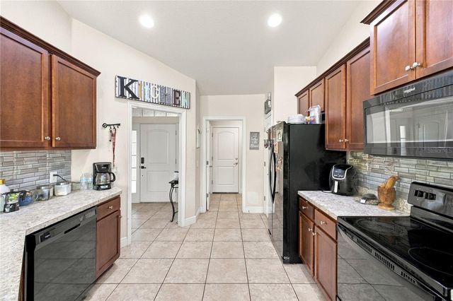 1822 YOAKUM STREET, Lehigh Acres, FL 33972