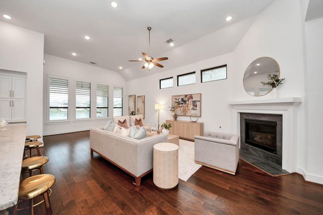 4310 Bakers Cove, Manvel, TX 77578