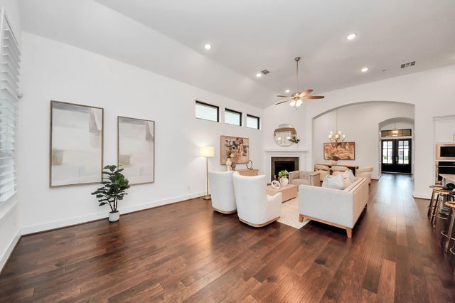 4310 Bakers Cove, Manvel, TX 77578