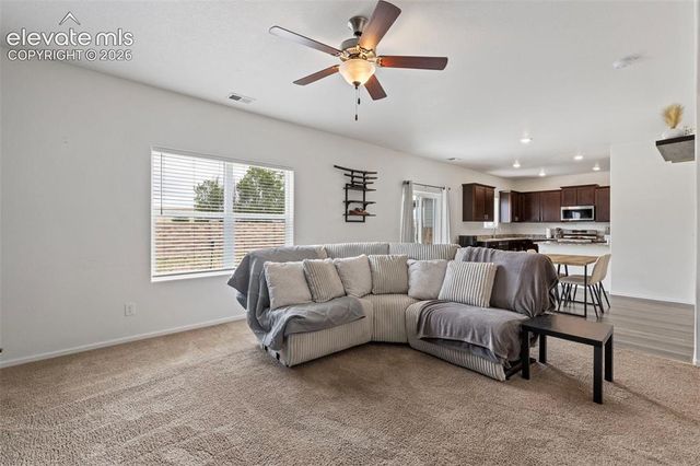 6206 Meadowbank Lane, Colorado Springs, CO 80925