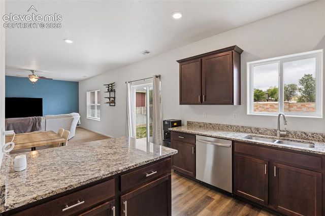 6206 Meadowbank Lane, Colorado Springs, CO 80925