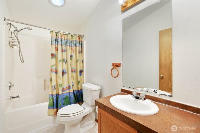 18226 SE 164th Street, Renton, WA 98058