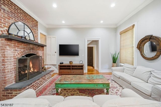 21 Franklin Pl, Morristown Town, NJ 07960