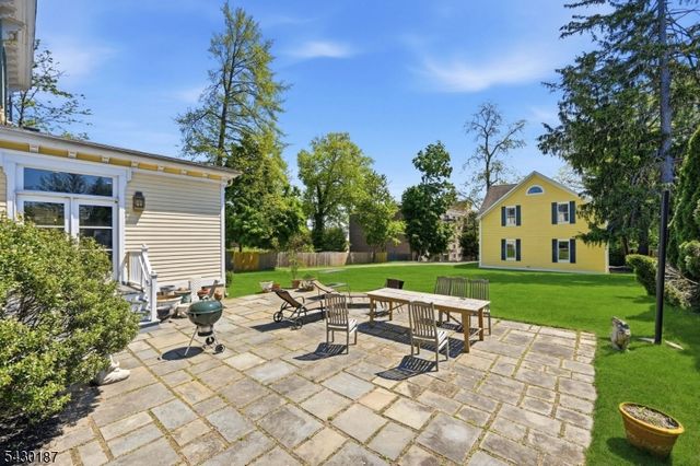 21 Franklin Pl, Morristown Town, NJ 07960