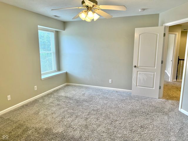 5263 Brooks Bend, Greenwood, IN 46143