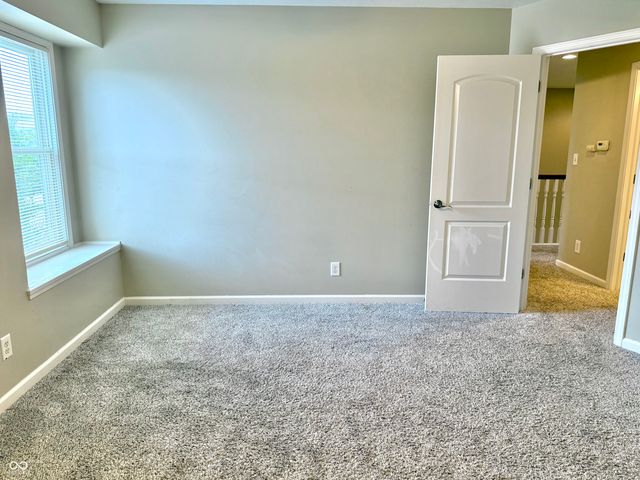 5263 Brooks Bend, Greenwood, IN 46143