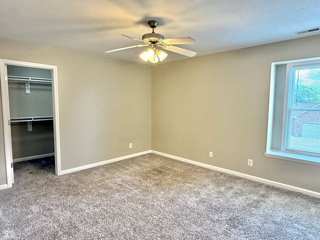 5263 Brooks Bend, Greenwood, IN 46143