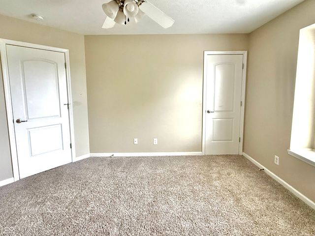 5263 Brooks Bend, Greenwood, IN 46143