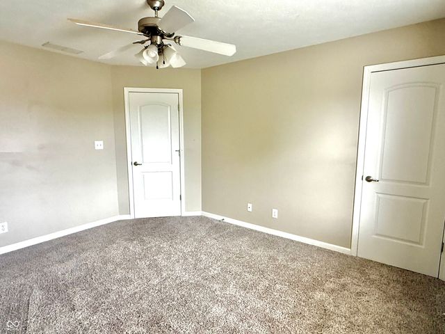 5263 Brooks Bend, Greenwood, IN 46143