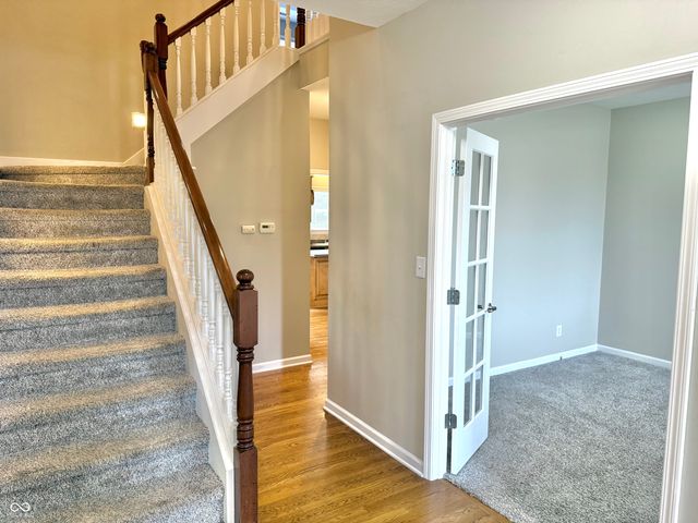 5263 Brooks Bend, Greenwood, IN 46143