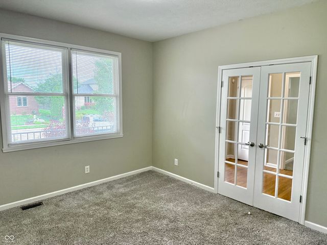 5263 Brooks Bend, Greenwood, IN 46143