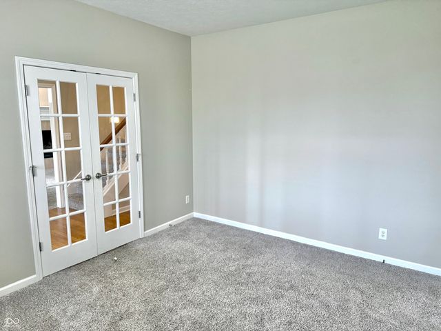 5263 Brooks Bend, Greenwood, IN 46143
