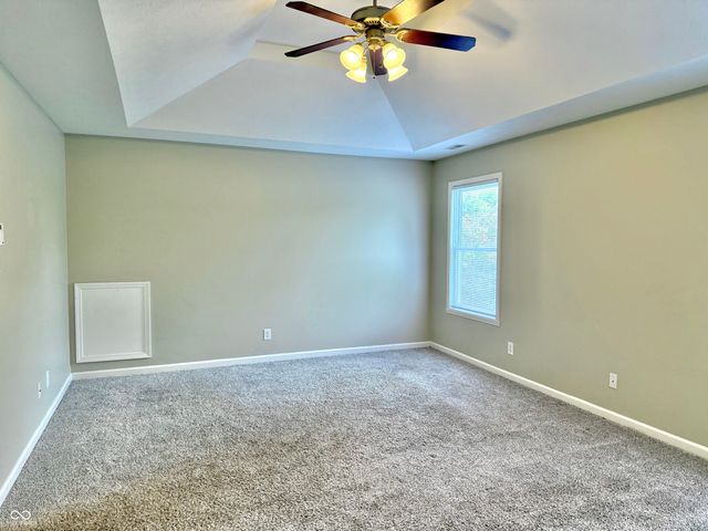 5263 Brooks Bend, Greenwood, IN 46143