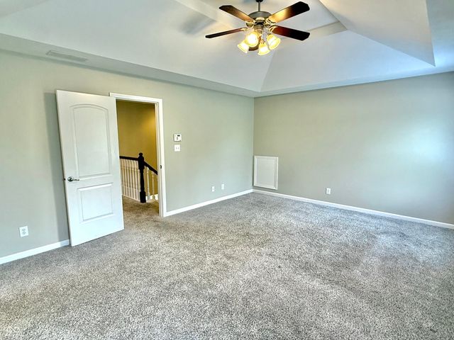 5263 Brooks Bend, Greenwood, IN 46143