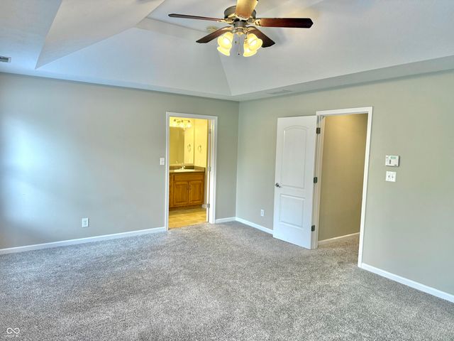 5263 Brooks Bend, Greenwood, IN 46143