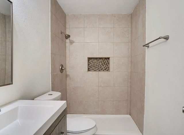 620 Samuels Lane, Arlington, TX 76010