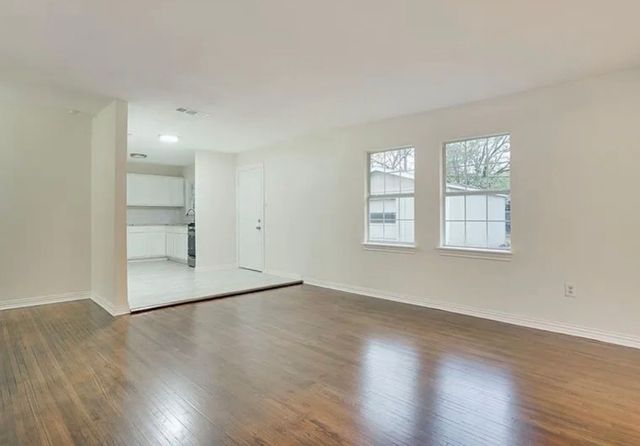 620 Samuels Lane, Arlington, TX 76010