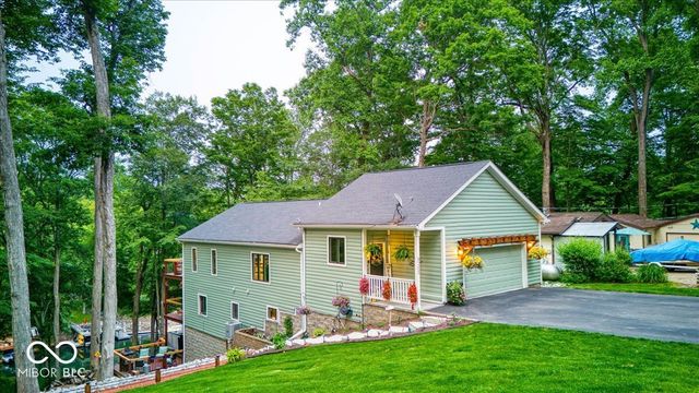 8205 Bass Drive, Nineveh, IN 46164