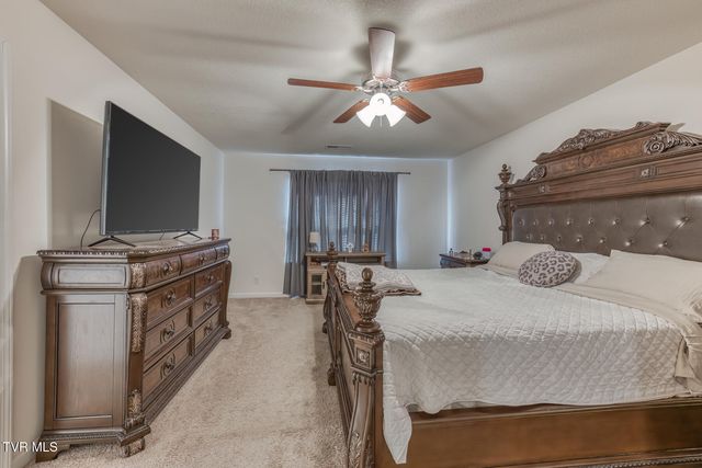 1660 Pebblestone Court, Morristown, TN 37814