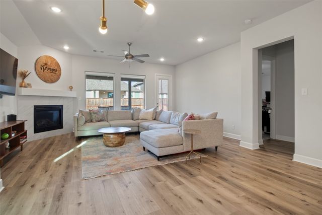 1321 Windflower Drive, Aubrey, TX 76227