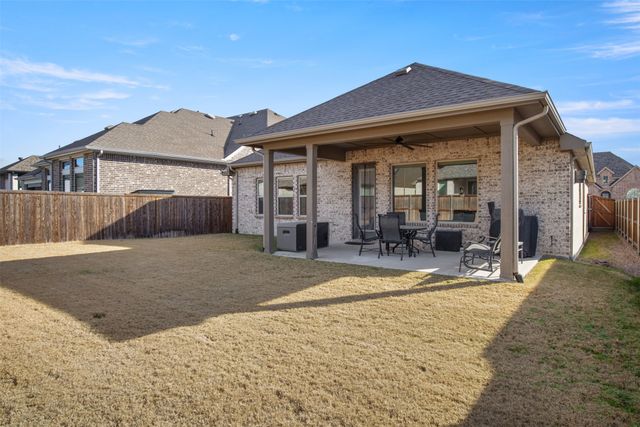 1321 Windflower Drive, Aubrey, TX 76227