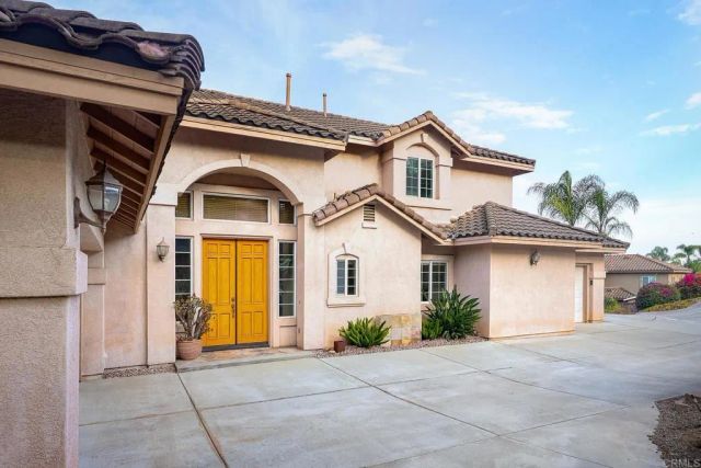1684 Hubbard Place, Escondido, CA 92027