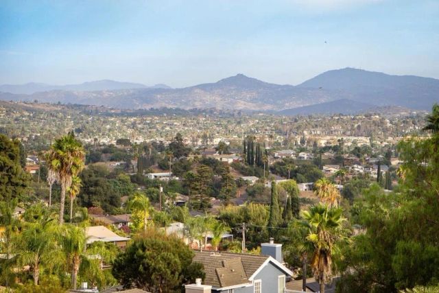 1684 Hubbard Place, Escondido, CA 92027