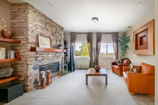 1684 Hubbard Place, Escondido, CA 92027