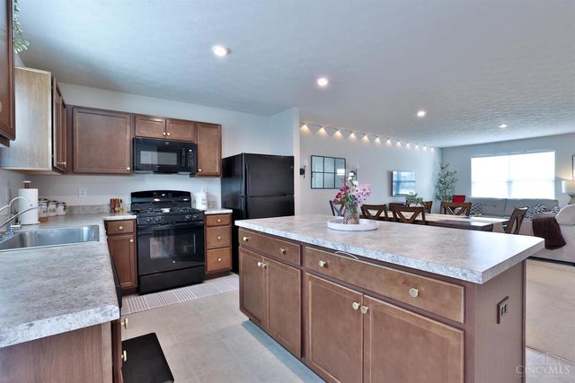 5815 Josies Cove, Morrow, OH 45152