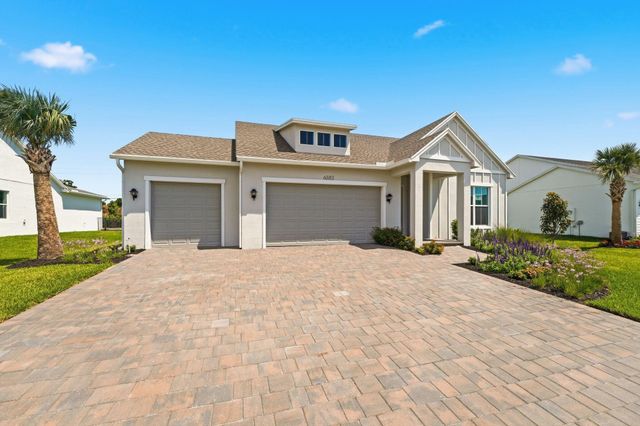 6883 68th Square, Vero Beach, FL 32967