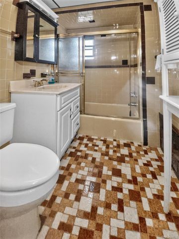 543 E 38th Street, Brooklyn, NY 11203