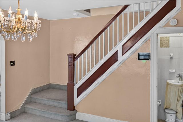 543 E 38th Street, Brooklyn, NY 11203