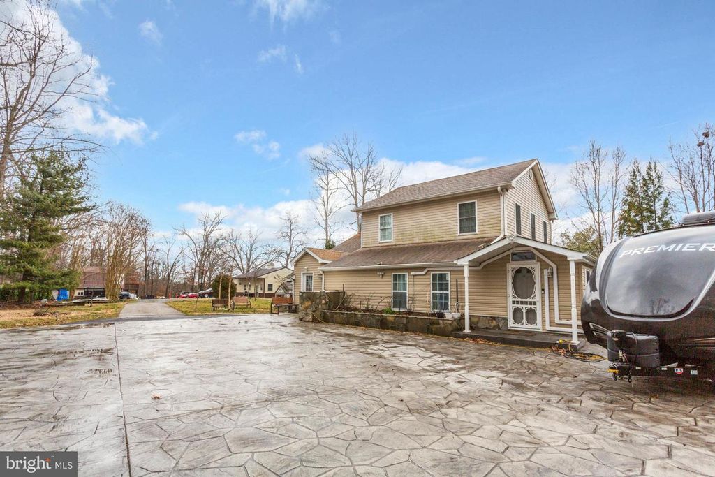 7465 BROWNS BRIDGE RD, Highland, MD 20777