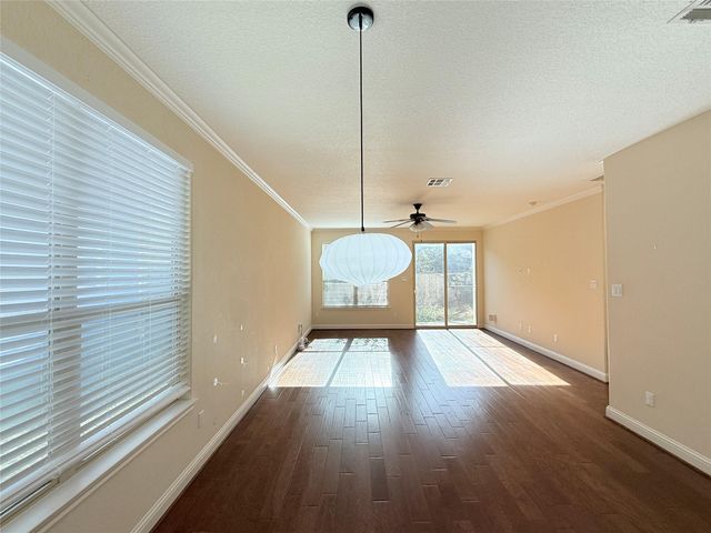 2505 Amur DR, Austin, TX 78745