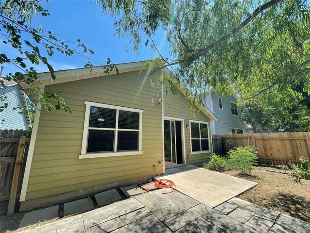 2505 Amur DR, Austin, TX 78745