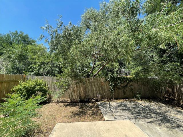 2505 Amur DR, Austin, TX 78745