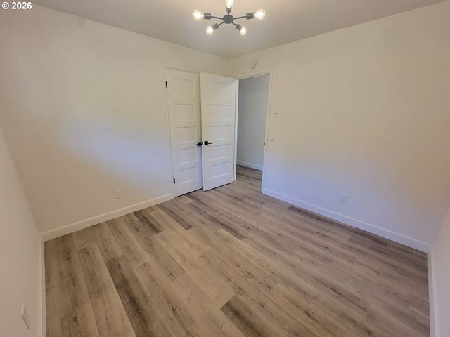 2460 W 21ST Ave, Eugene, OR 97405